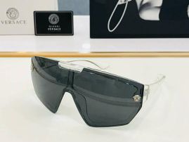 Picture of Versace Sunglasses _SKUfw56895113fw